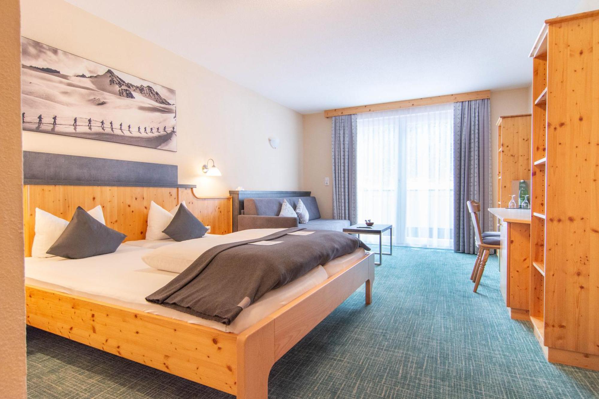 Hotel Garni Alpenhof อิสชเกิล ภายนอก รูปภาพ