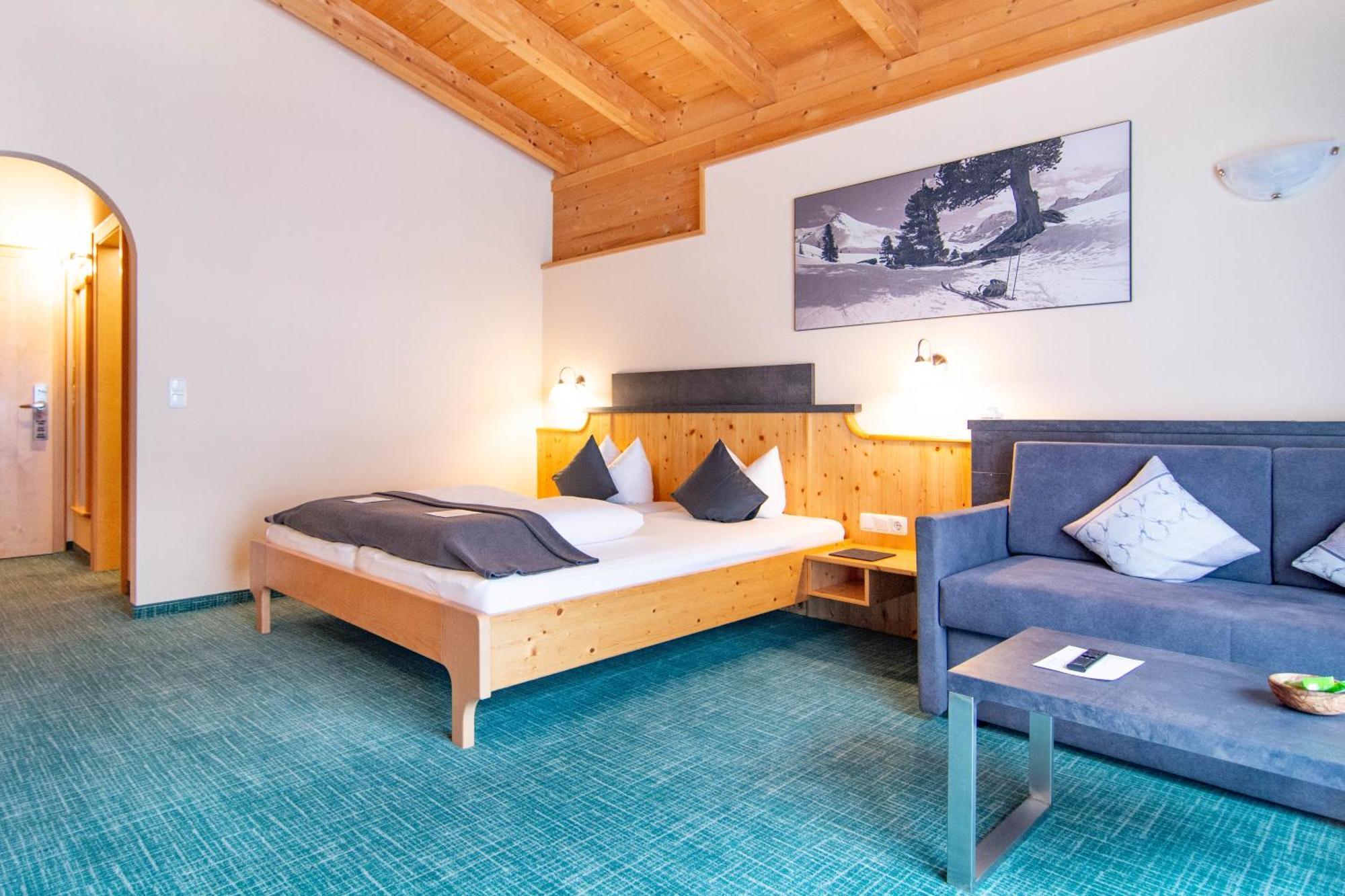 Hotel Garni Alpenhof อิสชเกิล ภายนอก รูปภาพ
