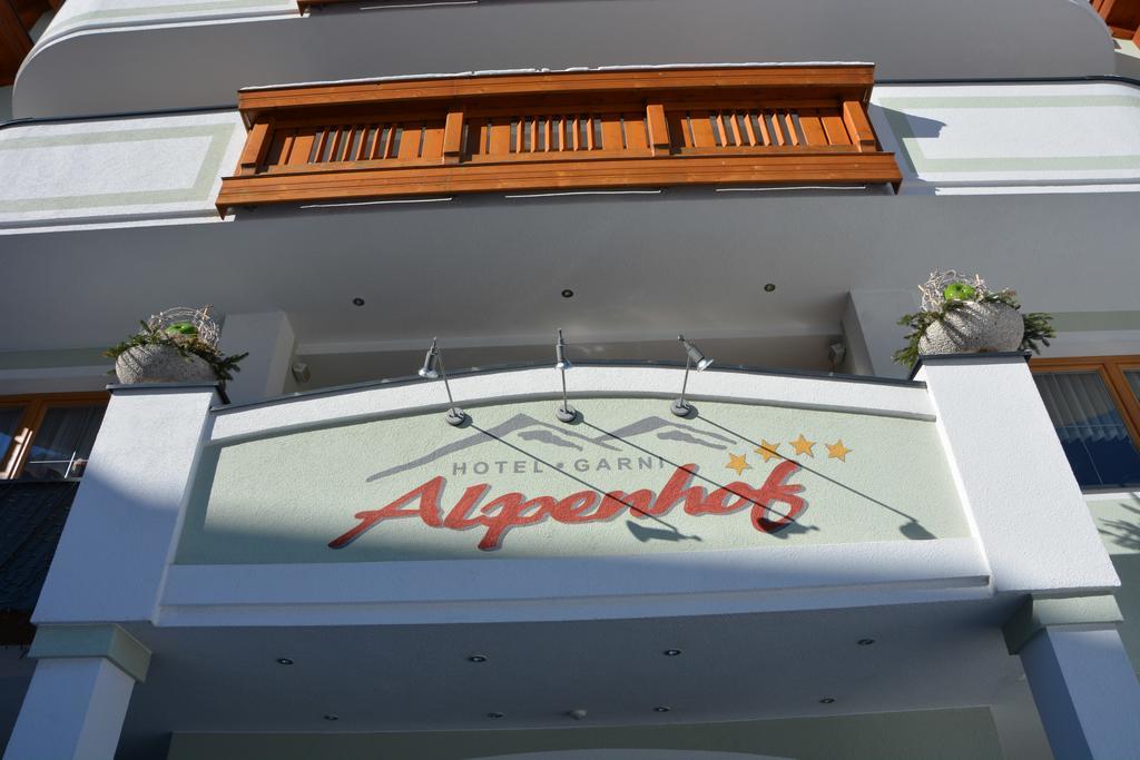 Hotel Garni Alpenhof อิสชเกิล ภายนอก รูปภาพ